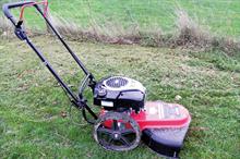 Cobra WT56B wheeled trimmer - image: HW